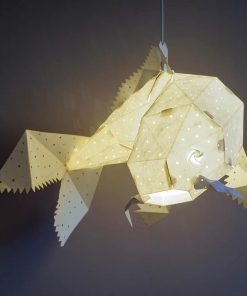 Koi Hikari, Lampe